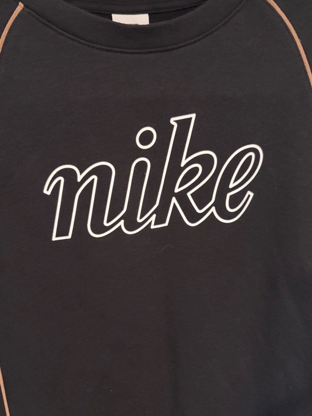Nike Women’s Black Pullover Sweatshirt “Oversized Fit” - Picture 5 of 10